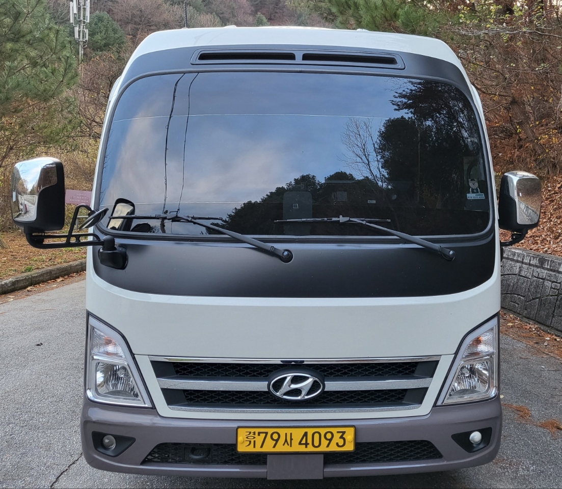 25-seat minibus